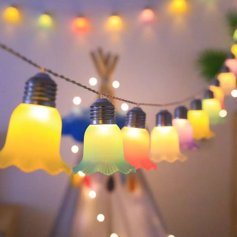 Outdoor Lighting Nearby - أضواء LED على شكل زهور الجرس،