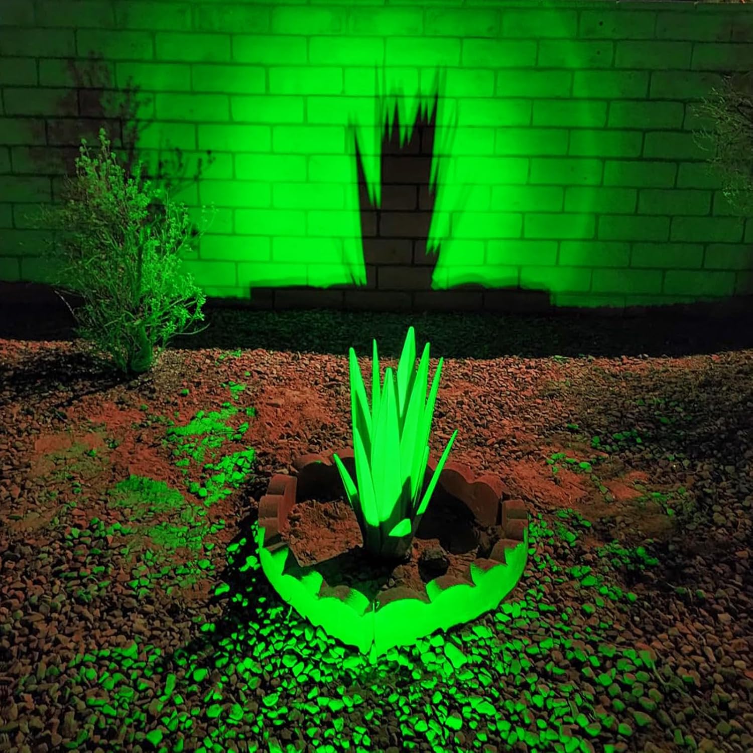 4 قطعة الأضواء الشمسية في الهو - مراجعة Solar Wall Sconce وسعره