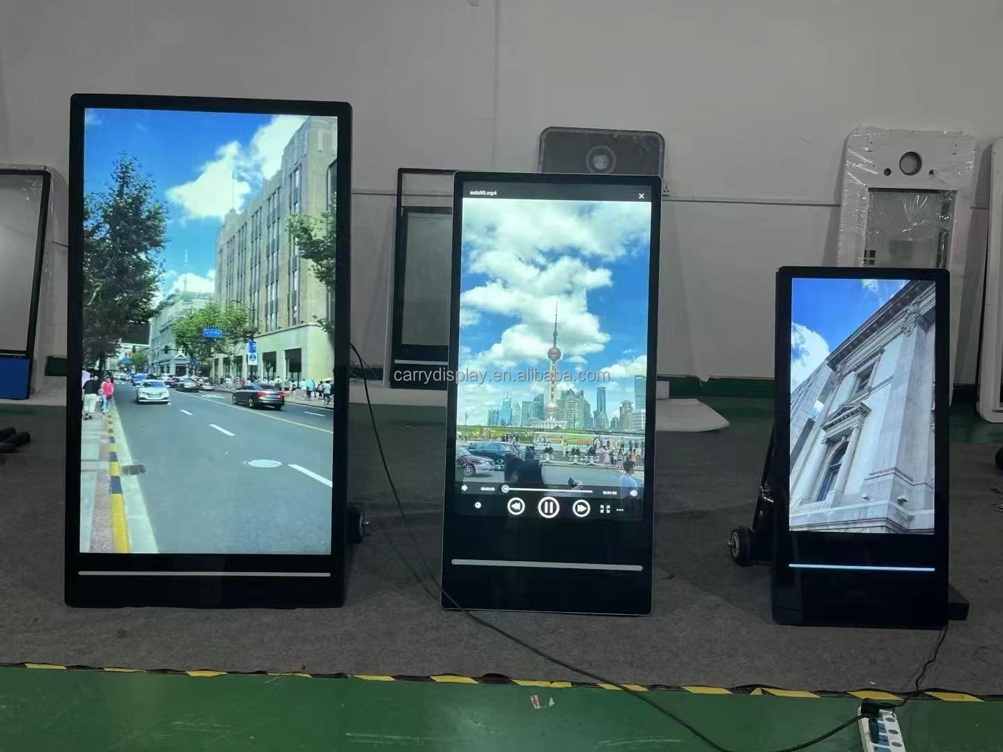شاشة عرض رقمية محمولة تعمل بال - مراجعة Color Changing Outdoor وسعره