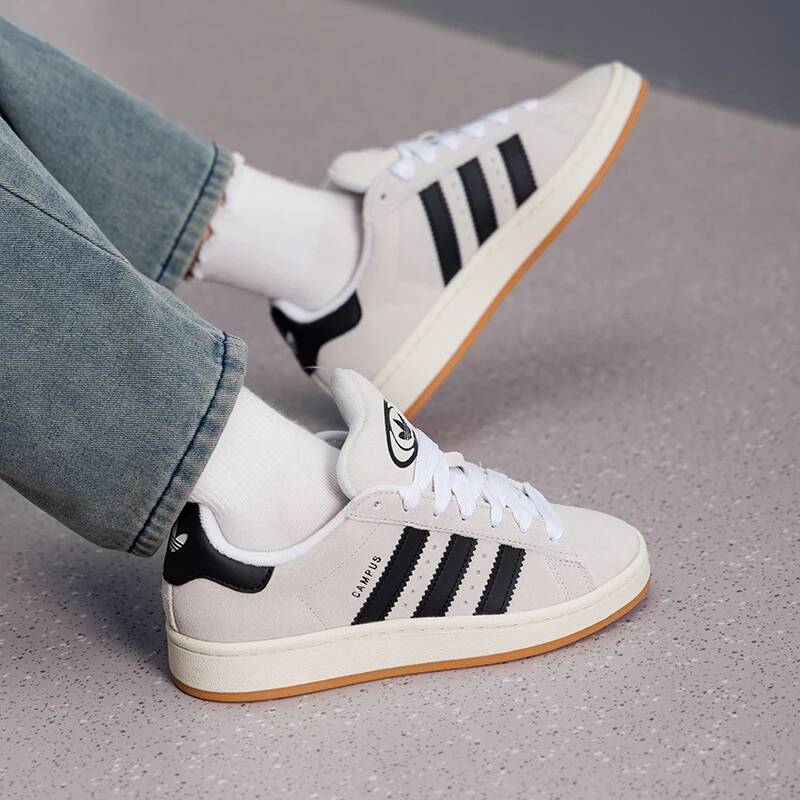 أديداس (Adidas) حذاء رياضي نسا - مراجعة Outdoor Lighting Hong Kong وسعره