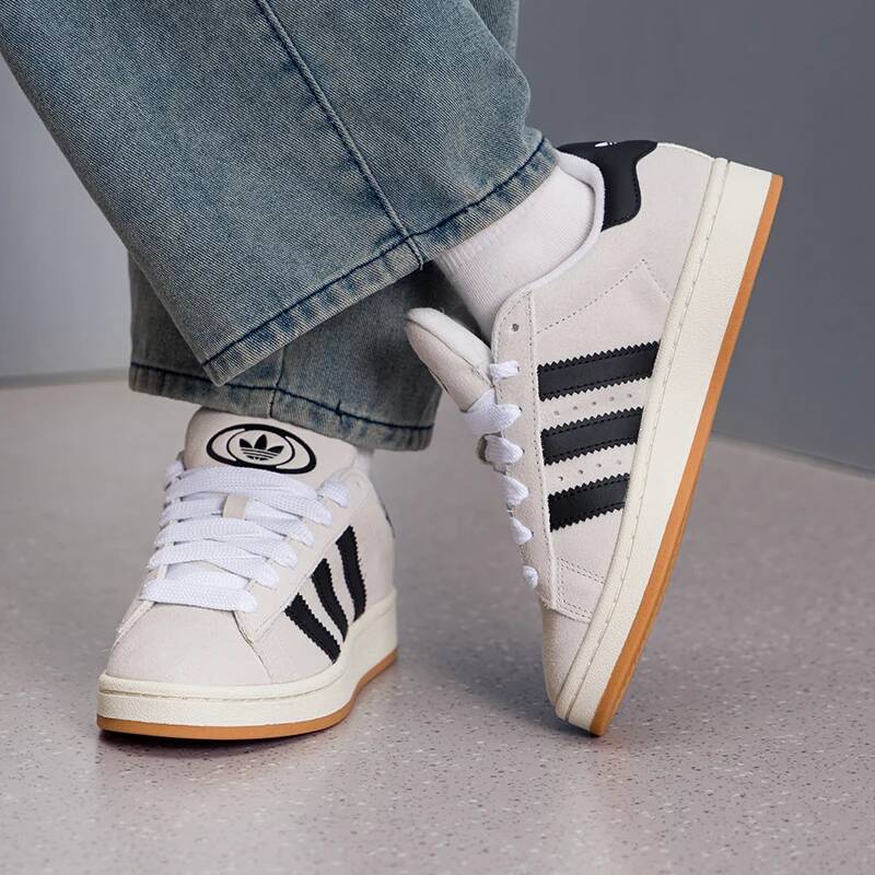 أديداس (Adidas) حذاء رياضي نسا - مراجعة Outdoor Lighting Hong Kong وسعره