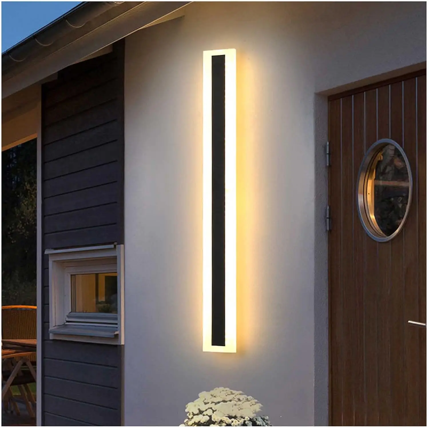 مصابيح جدارية ثلاثية الألوان ب - مراجعة Solar Wall Sconce وسعره